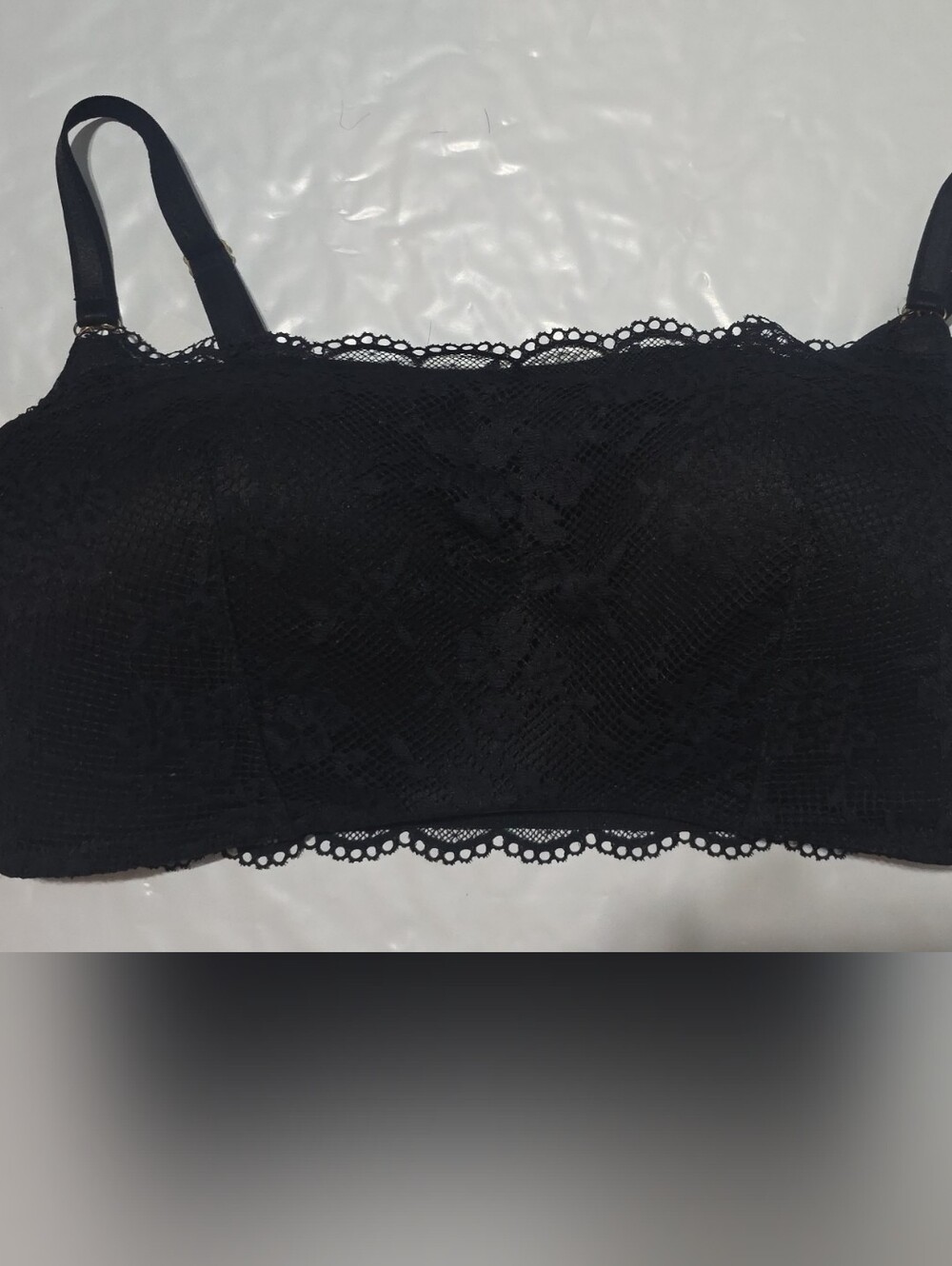Victoria's Secret Black Lace Bralette Lined No Wire L/DD